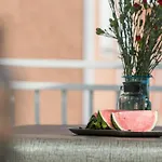 3 & 4 Bedrooms Simona Apartamento