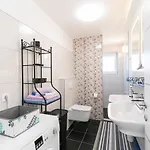 3 & 4 Bedrooms Simona *