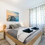 3 & 4 Bedrooms Simona