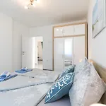Apartamento 3 & 4 Bedrooms Simona *