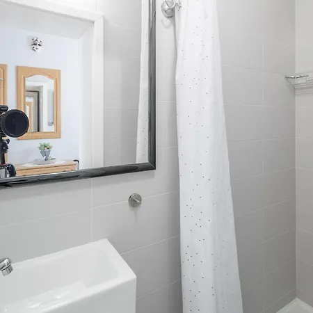 3 & 4 Bedrooms Simona *