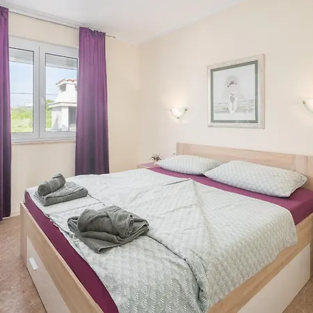 Apartamento 3 & 4 Bedrooms Simona *