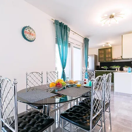 Daire 3 & 4 Bedrooms Simona *