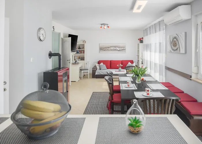 3 & 4 Bedrooms Simona Poreč