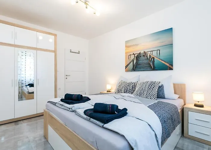 Apartman 3 & 4 Bedrooms Simona Poreč