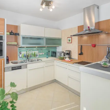 Διαμέρισμα 3 & 4 Bedrooms Simona *