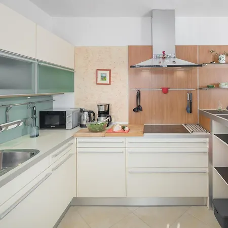 3&4 Bedrooms Simona *