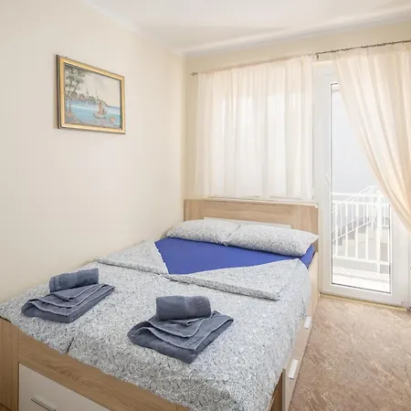 Διαμέρισμα 3 & 4 Bedrooms Simona *