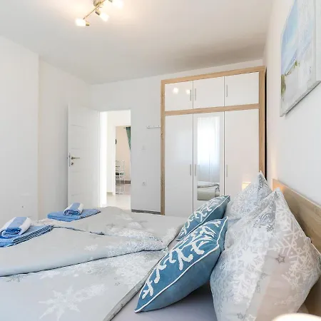 Appartement 3&4 Bedrooms Simona *