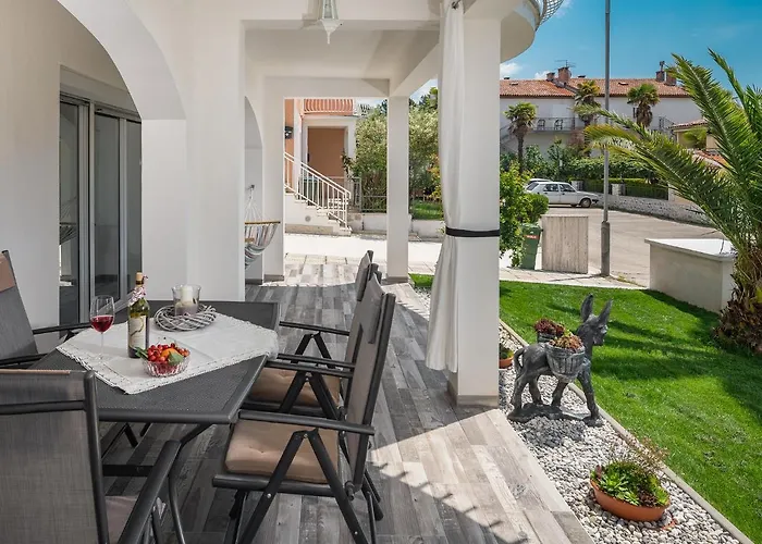 3&4 Bedrooms Simona Appartement *