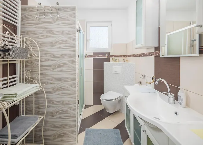 3&4 Bedrooms Simona * Poreč