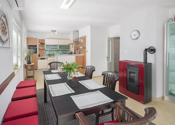 3&4 Bedrooms Simona Appartement *